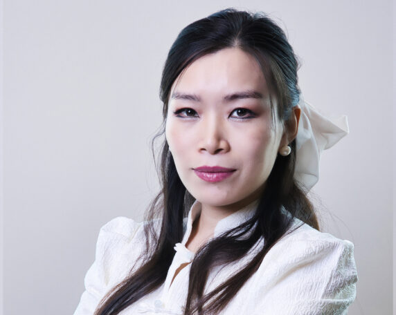 Ms Li Jun Wang